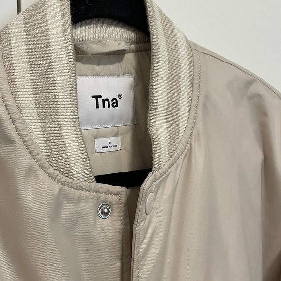 TNA Stadium Jacket- Matte Pearl/Whisper White - Picture 3 of 4